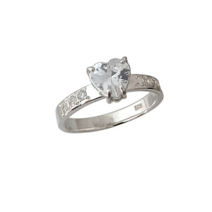 Anillo De Compromiso Plata .925 Con Piedra De Corazón
