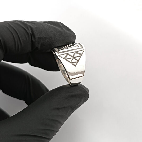 Anillo Con Iniciales Para Hombre De Plata - Imagen 6