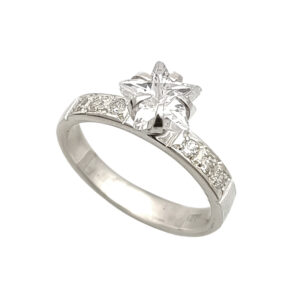 Anillo De Compromiso Plata .925 Piedra Estrella