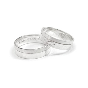 Par Anillos martillados de Plata